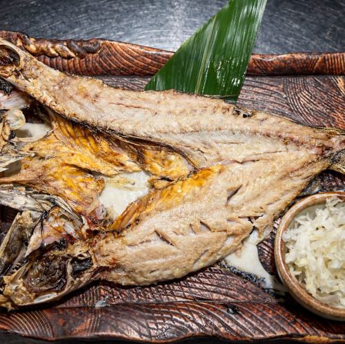 特大黒ムツ生開き