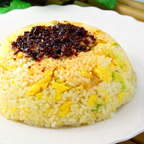 Gomoku fried rice, fried rice with crab meat