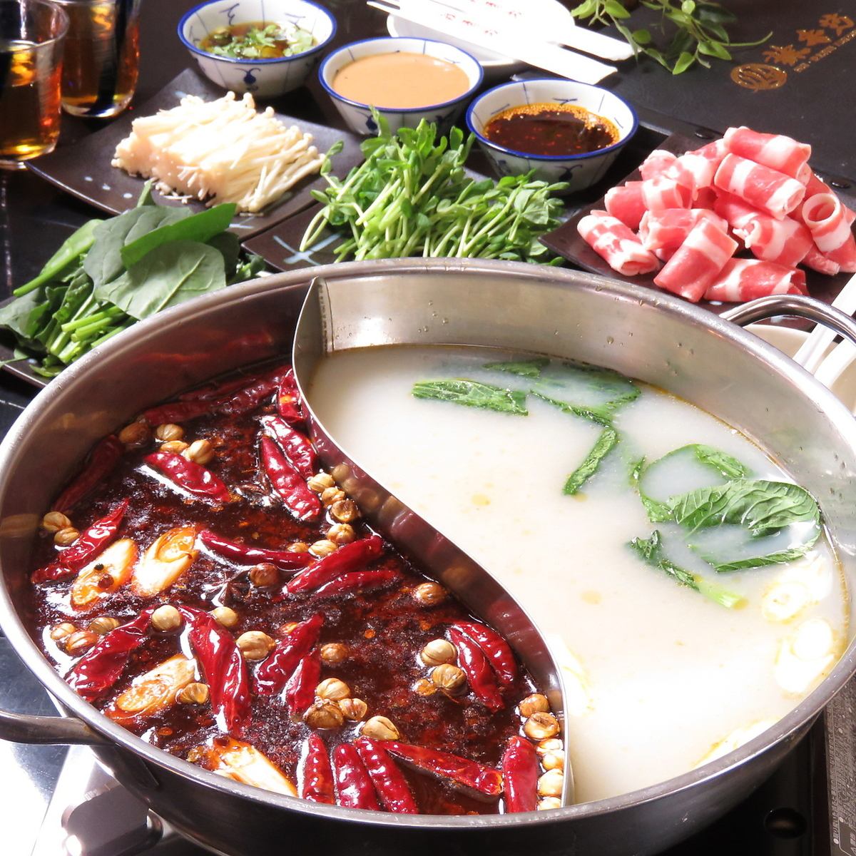 【歡迎會預約中】引以為豪的中華火鍋自助套餐3,980日元起！！