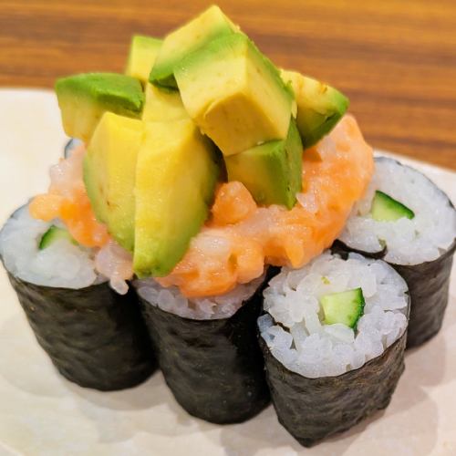 三文鱼牛油果卷