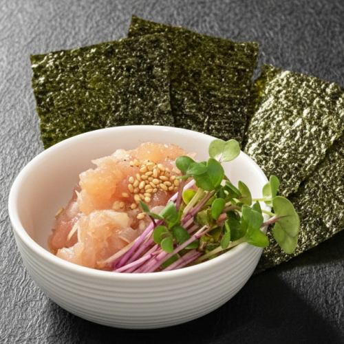 葱金枪鱼（肥金枪鱼）和咸鱼干