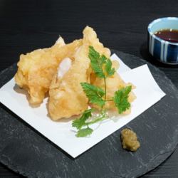 蝦仁馬蘇里拉起司腐皮春捲