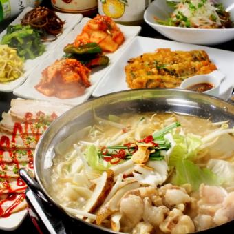 【Loose 3H ◎】 7 kinds of pots you can choose such as Tower Pulkogi · Chige Nabe & 150 minutes Drinking and Baking! All 10 items 4500 yen course ★