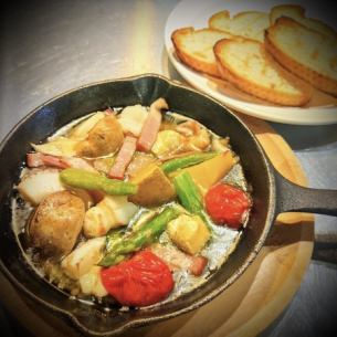 Ajillo (with baguette)