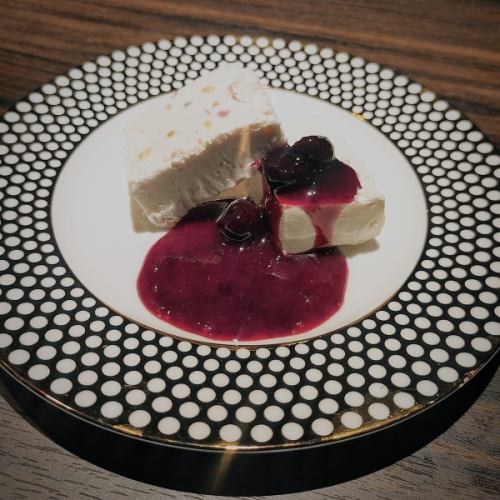 iced cheesecake