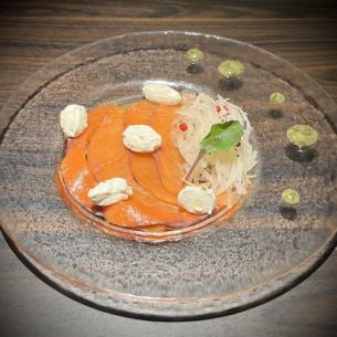 Salmon and cream cheese carpaccio