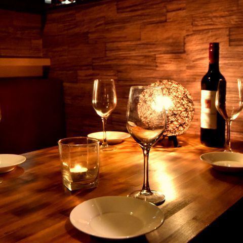 A modern, luxurious private room that will make you forget the hustle and bustle of Shinjuku.