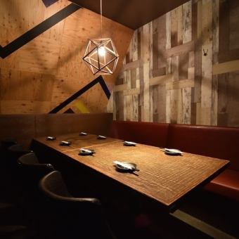 We provide a space where you can relax and unwind.A modern, luxurious private room that will make you forget the hustle and bustle of Shinjuku.We also accept reservations for private banquets for groups.Please enjoy a relaxing time in our relaxing restaurant.We also have a number of courses recommended for banquets.