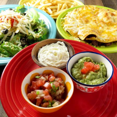 [Welcome/farewell party after-party course ★ 2,500 yen] Popular nachos & 3 kinds of dip × self-serve all-you-can-drink <only available after 9pm>