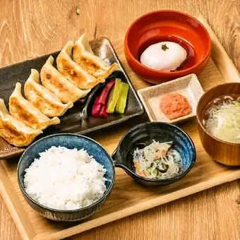 究極の餃子定食