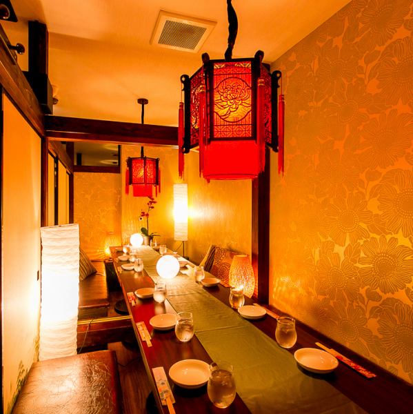 【会社宴会・同窓会】個室での宴会は最大50名様、テーブル・BOX席フロアの宴会は最大80名様までOK★落ち着いた雰囲気の宴会は個室で、みんなでワイワイ楽しめる宴会はテーブルフロアで♪歓迎会や送迎会の予約がぞくぞくと入っておりますので、大人数の宴会予約はお早目に♪