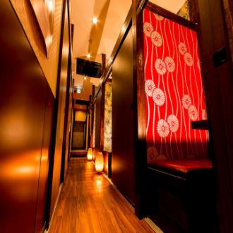 On the way home from work♪ You can reserve the entire private room for a party of up to 80 people♪