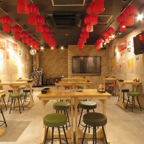 Basement seat.Seating layouts can be arranged as per your request! (2 people or more) If you would like to reserve a private room, please contact us by phone.[Shinjuku Izakaya Semi-private room Banquet Year-end party New Year's party Private date Date All-you-can-drink Hot pot]