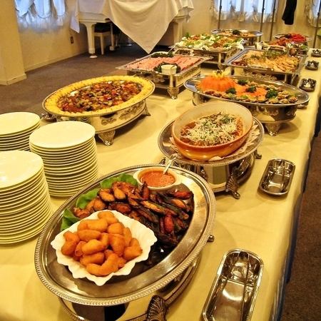 Buffet at the party ♪