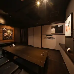 のんびりお過ごしいただける掘りごたつのお席です。~6名様。少人数での宴会にどうぞ! ※写真は一例です。