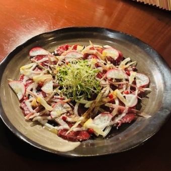 特上馬肉のカルパッチョ
