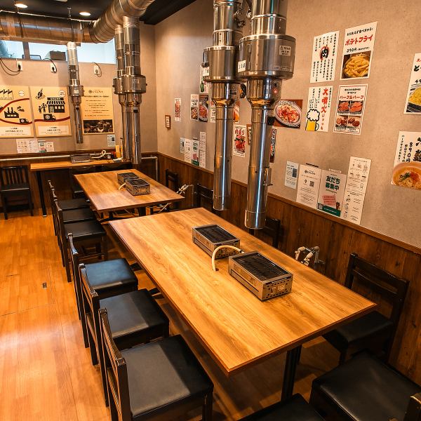 家族や職場の仲間、恋人との焼肉デートなど…多彩なシーンに♪焼台を囲み、笑顔で和牛焼肉をお楽しみください。店内はゆったりとした空間で、ご家族や気心知れたご友人との楽しいひとときをお過ごしいただけます。中野/都立家政/沼袋/新井薬師/田無/上石神井/ランチ/宴会/飲み放題/宴会/団体/貸切/焼肉