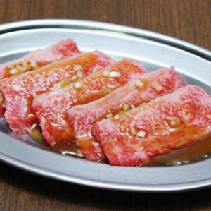 검은 털 일본소 갈비