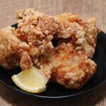 鶏のからあげ