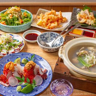 Standard course 4,400 yen♪ Includes 3 kinds of fresh fish, steamed red snapper and clams with sake, squid tempura, boiled red snapper, etc., and 90 minutes of all-you-can-drink.