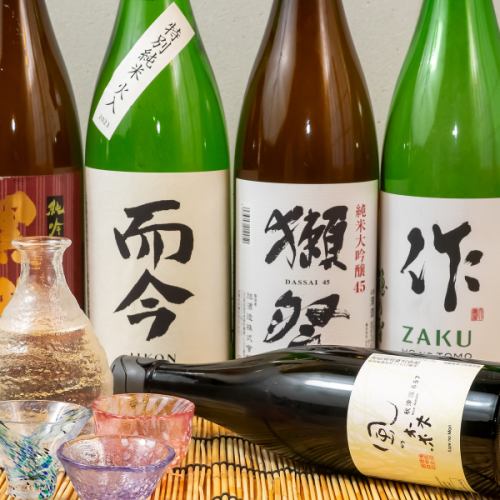 Enjoy the all-you-can-drink deal with 44 types of drinks, including 14 types of sake!