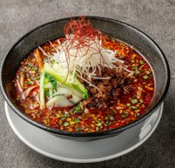 麻辣担々麺