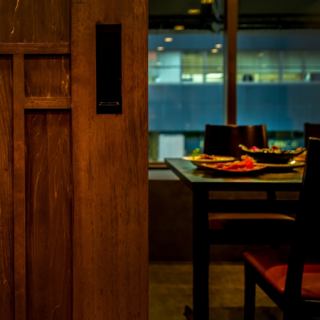 반개인실(4명~10명까지 이용 가능)