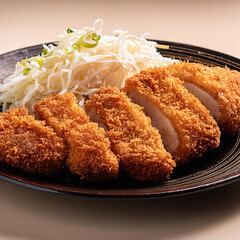 【茶美豚】柔らかい肉質と上質な脂のまろやかな甘さを
