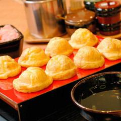 【明石出身の料理人が作る】だし自慢明石焼き（8個入り）580円(税込)
