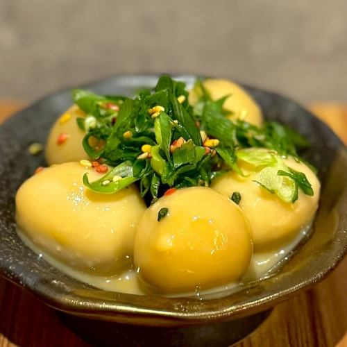 메추라기 달걀의 센다이 된장 절임