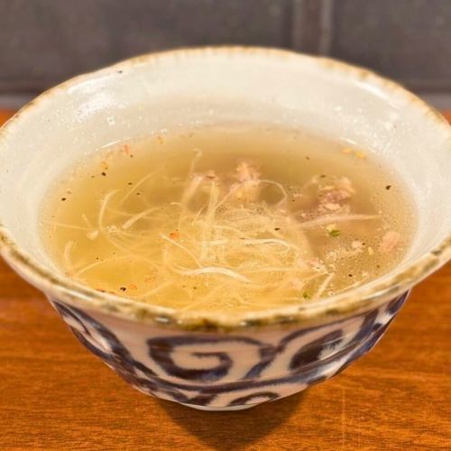 국산 쇠고기 꼬리 수프