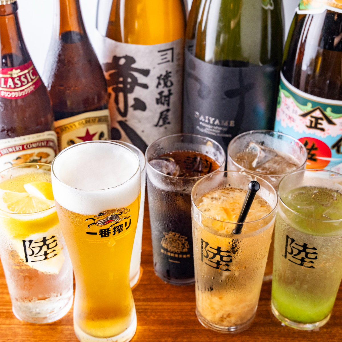 お肉と相性の良いクラフトジン・生ビールを含む飲み放題を用意！