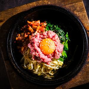 才色兼備の石焼ビビンバ
