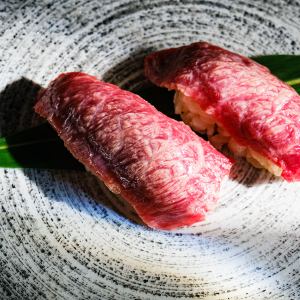特制肉类寿司（1个）