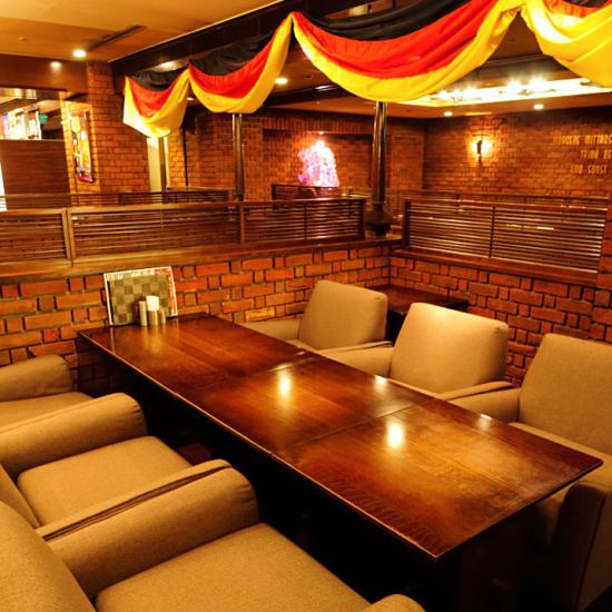 Feel like a VIP★We have comfortable seating for 2 to 6 people♪