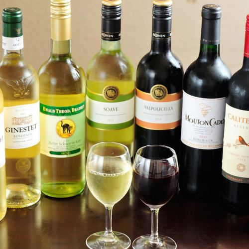 A wide variety of bottled wines!