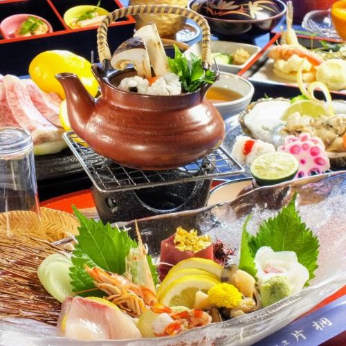 Japanese and Western courses are enriched.For banquets ◎