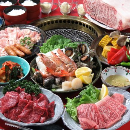 [Manager's Recommended Petit Luxury Yakiniku Course] Authentic charcoal-grilled meat and seafood set◆Enjoy the BBQ atmosphere