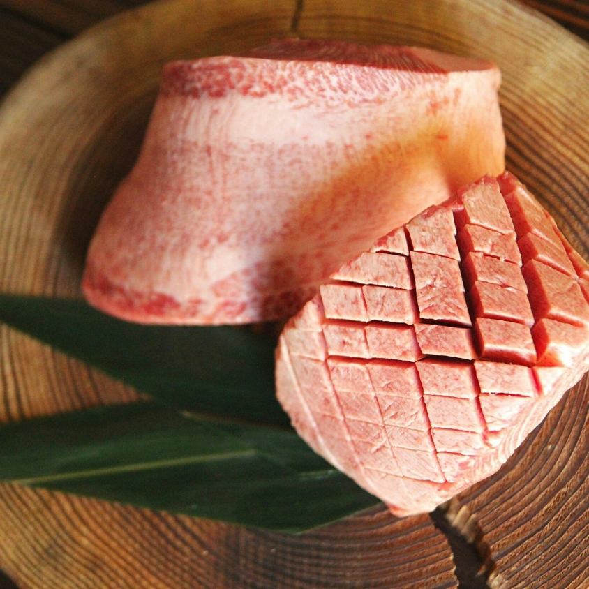 極上タン専門店の『茗祇家』山上和牛など厳選和牛のみを使用！