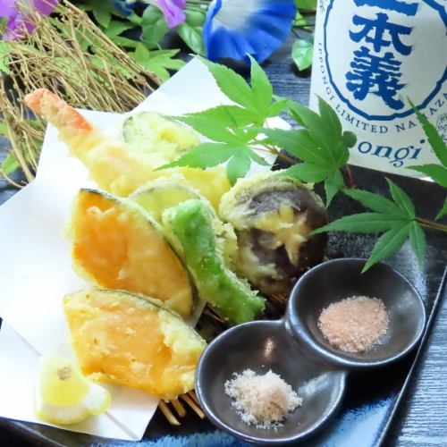 季節の天ぷら盛り合わせ～お塩で～