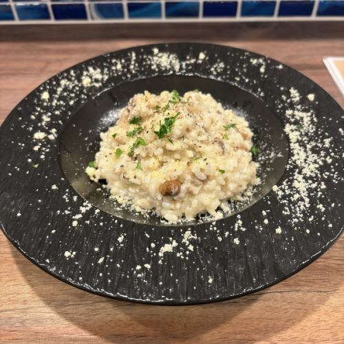牛肝菌蘑菇燴飯