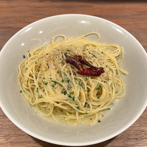 スパゲッティ ペペロンチーノ