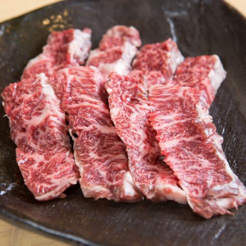 [You'll definitely be addicted to it! Specially selected top skirt steak!] ¥1,680 (excluding tax)