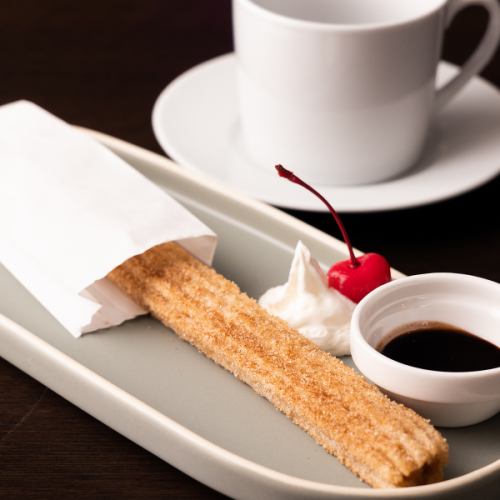 Excellent compatibility with drinks ◎Crispy churros