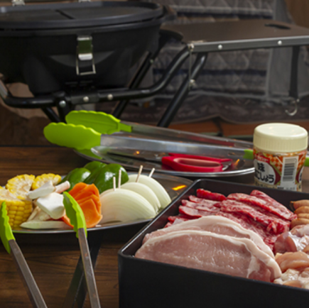 3 시간 음료 무제한 ★ 스탠다드 BBQ 코스 쇠고기 / 돼지고기 / 닭고기와 계절의 야채 모듬 등 대만족의 5300 엔!