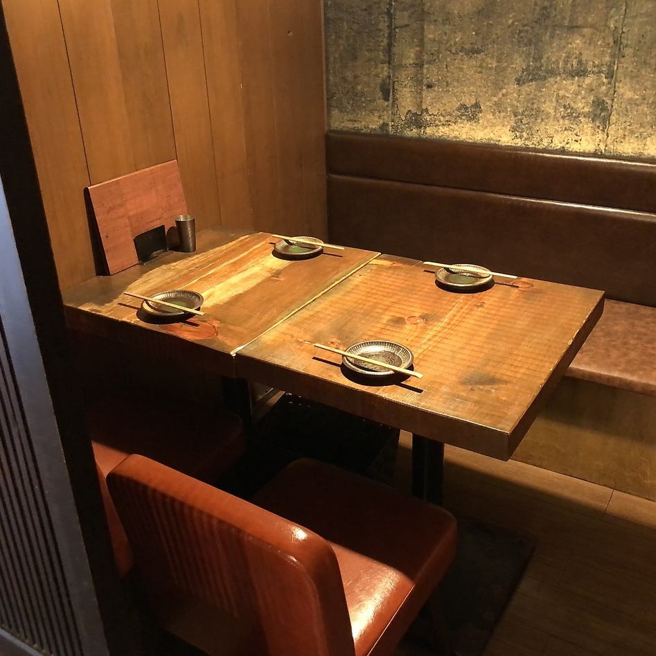安心できる扉付きの完全個室でお食事♪様々な人数にご対応可◎