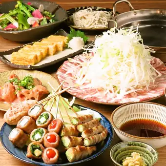 10/1から【全7品2h飲み放題付】名物！やさい巻き串と豚肉でたっぷりの葱を巻く豚しゃぶ鍋コース