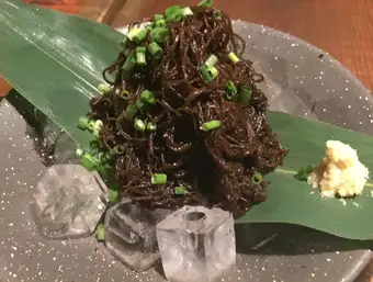 沖縄もずくの大盛り刺身ソーメン