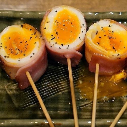 Soft-boiled egg bacon egg skewers
