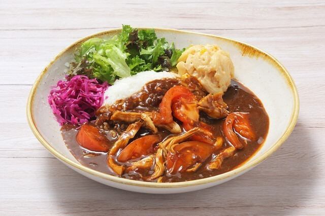 ブレストチキンと完熟トマトのカレー